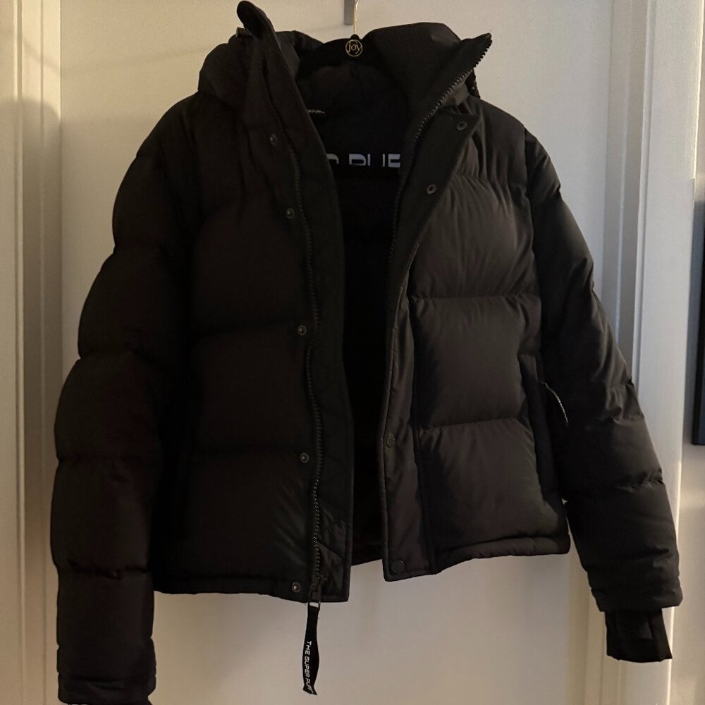 Aritzia The Super Puff™ The Super Puff™ Shorty -cliMATTE Cropped goose down puff
